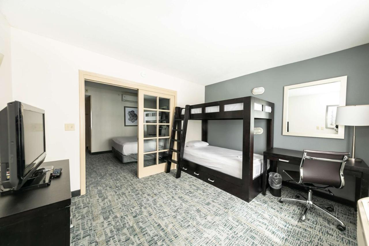Comfort Inn&Suites San Diego Zoo SeaWorld Area Exterior foto